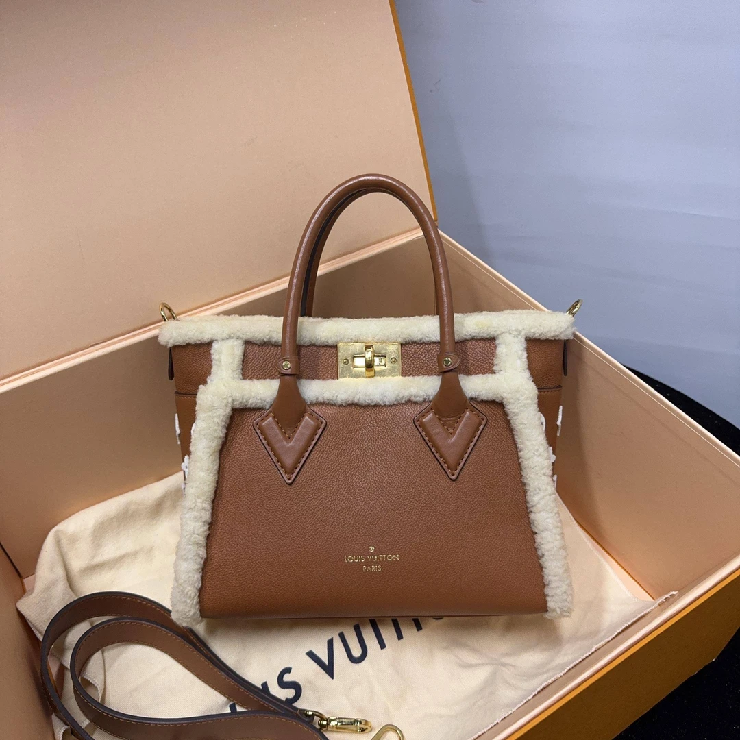 胖虎熙少/路易威登/95新/公价0/箱包/两用包/31T2501290016