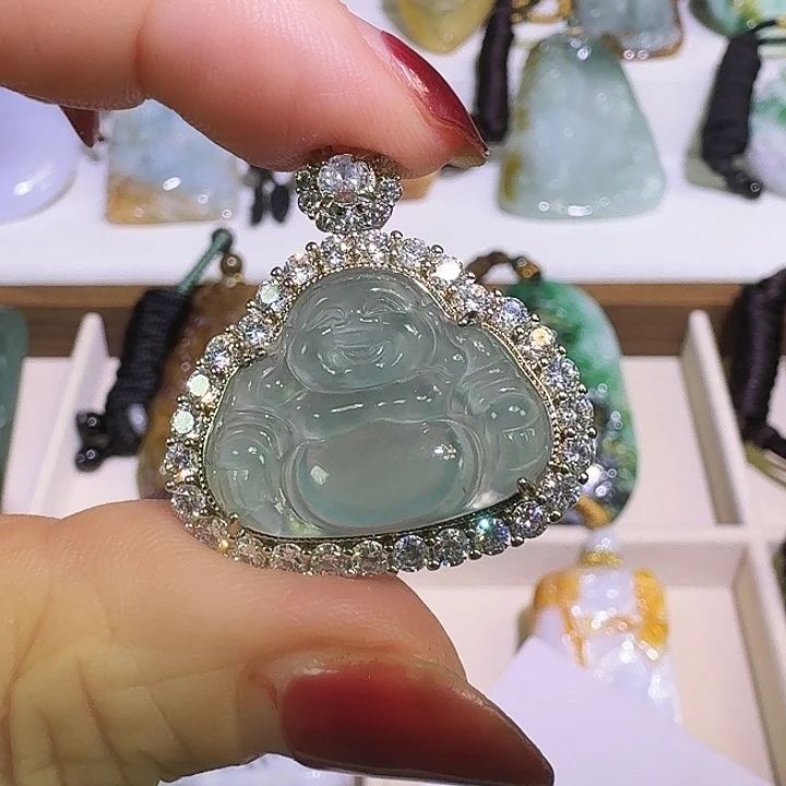 颈饰未镶嵌翡翠A货