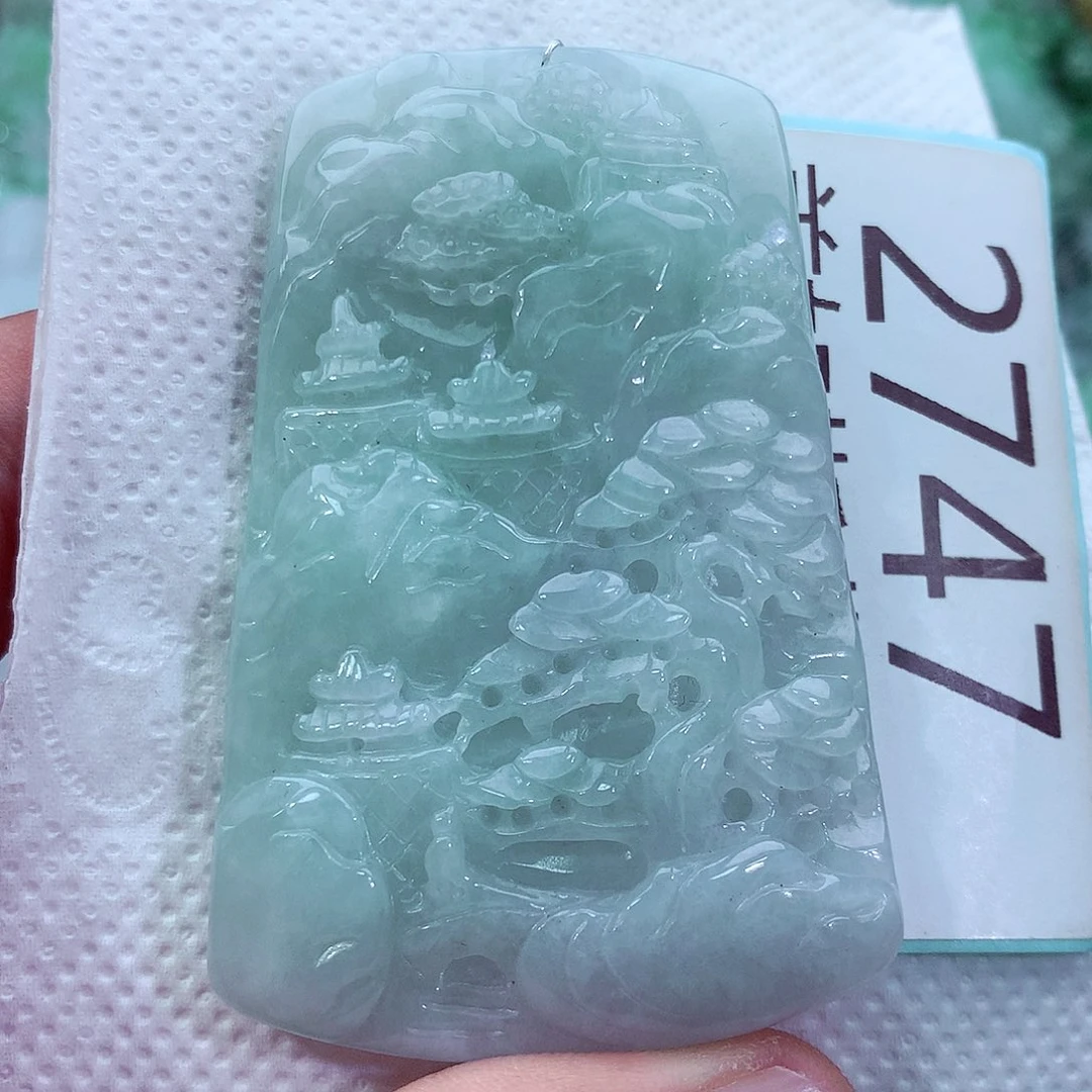 吊坠(不含链)未镶嵌翡翠