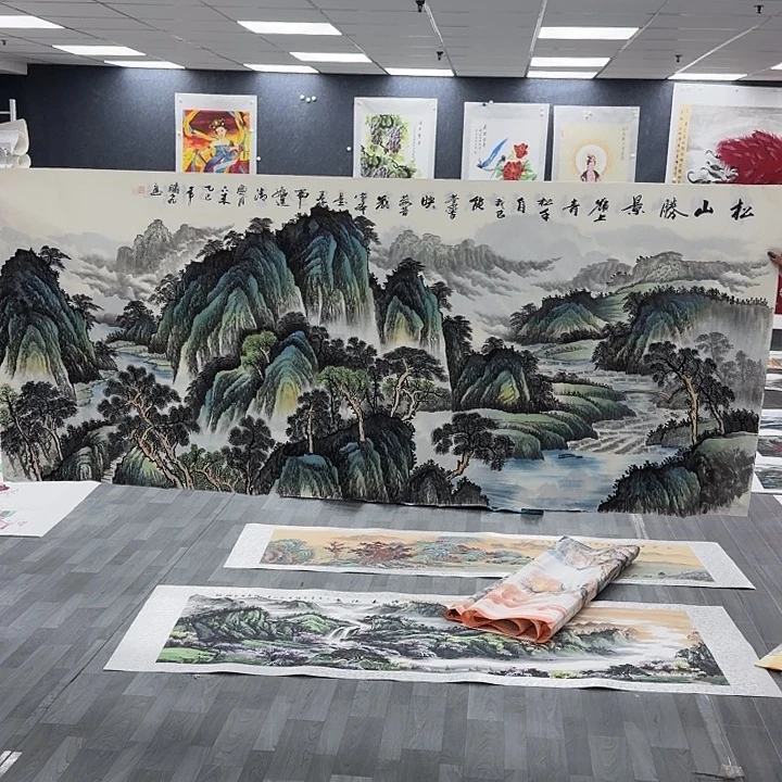 国画我们都在努力着改变自己