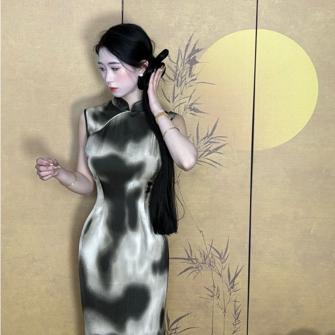 画报夫人原创自制港工复古晕染旗袍连衣裙 赤黑白