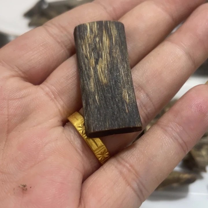 线香海南棋楠沉香素牌