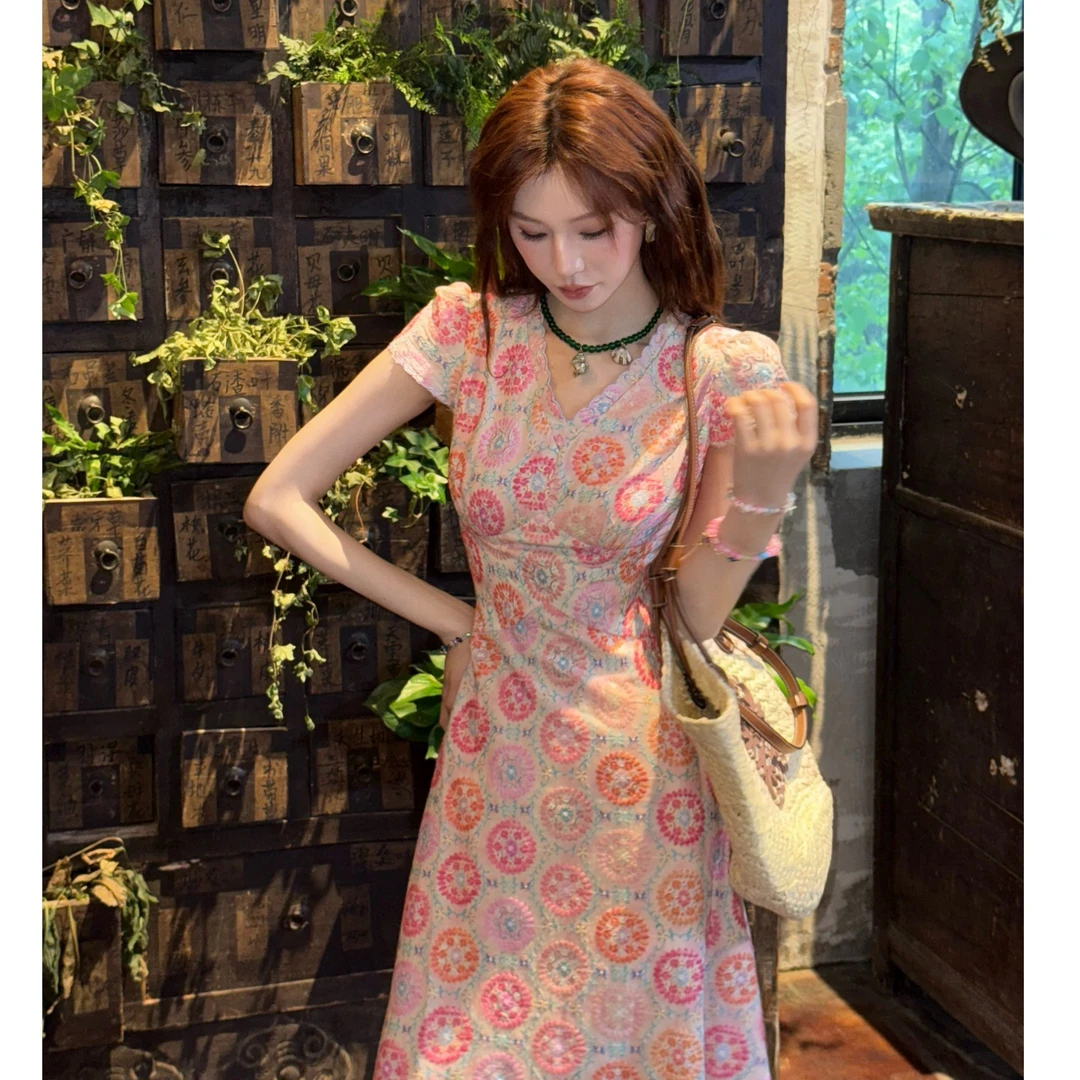 美静在这【棉 麻】刺绣粉色甜美连衣裙夏新茶歇收腰V领长裙XMZH7228