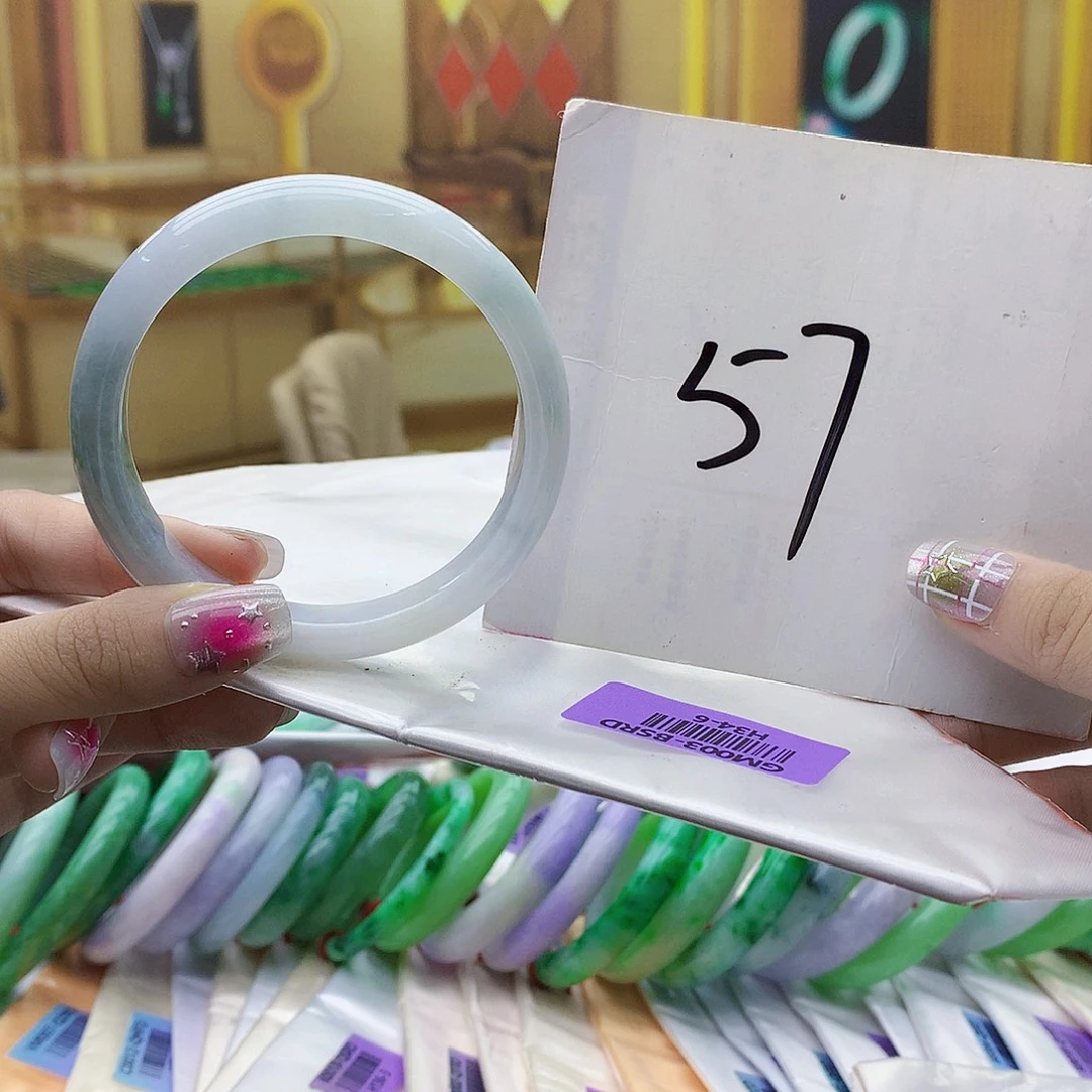 翡翠未镶嵌手镯bbb