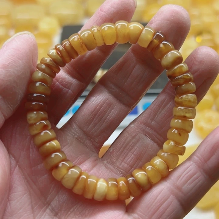 琥珀（矿物珀）未镶嵌裸石