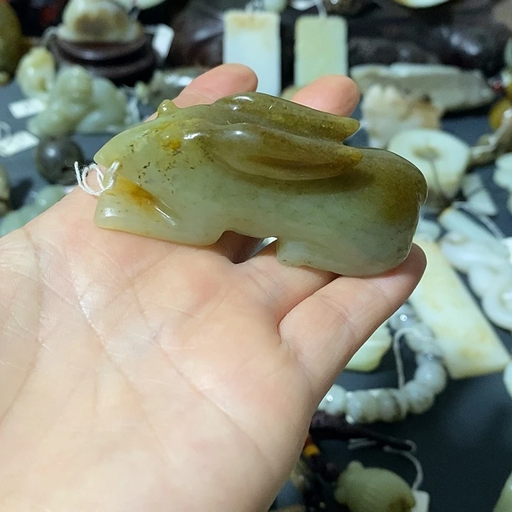 安***茶和田玉（糖玉）未镶嵌颈饰