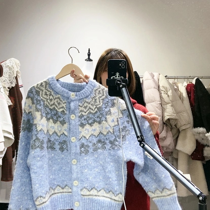 【闪购商品】蓝色开衫