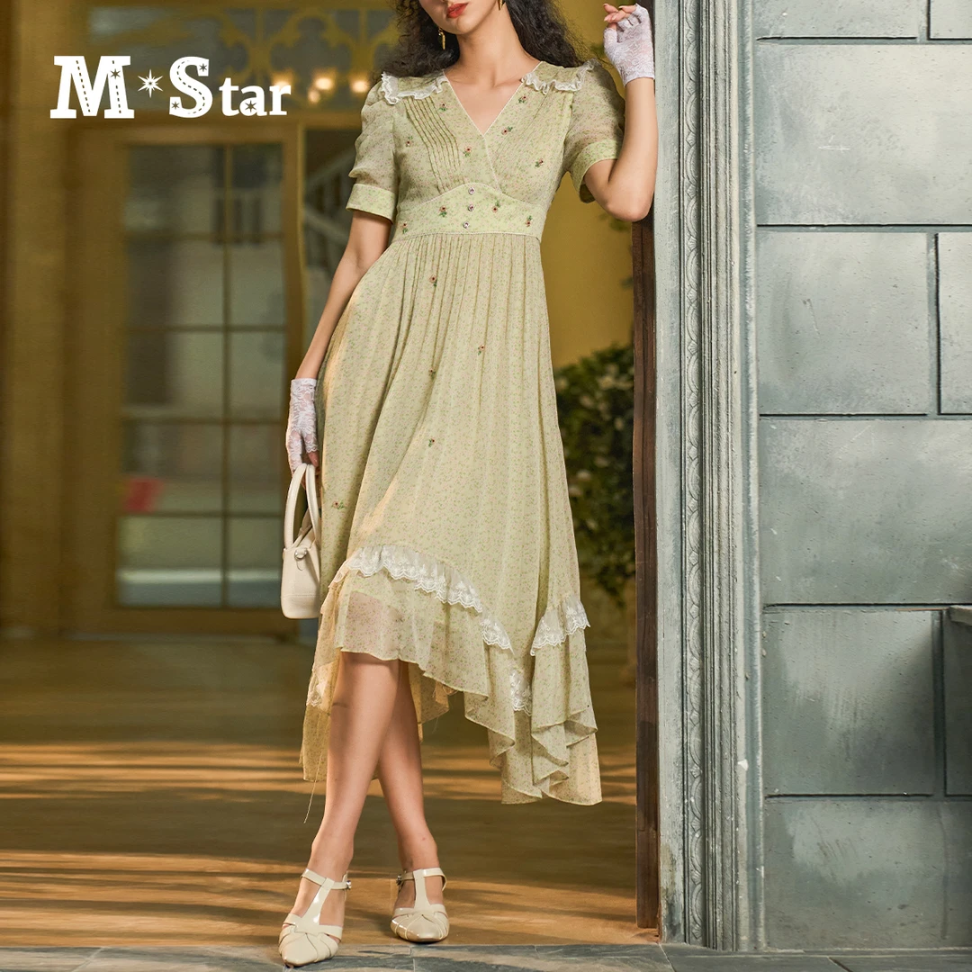 【小杨总专属】M-Star明星系列v领碎花连衣裙 SEBL123581