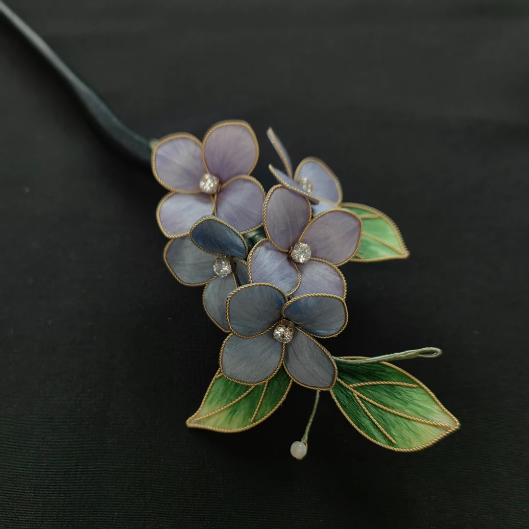 【绣球花】南京非遗绒花纯手工制作掐丝绣球花木簪款