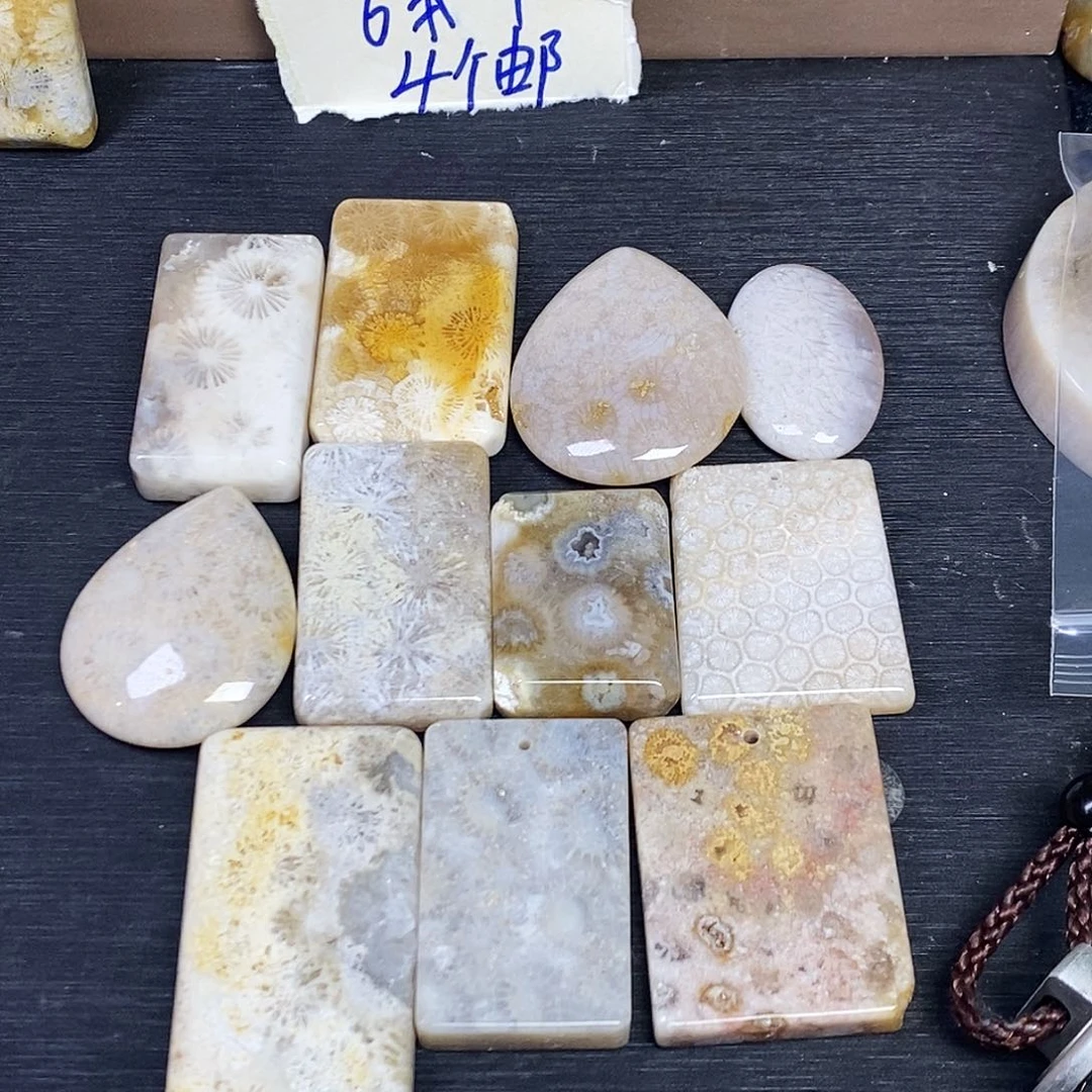 硅化玉颈饰合金薇**爱