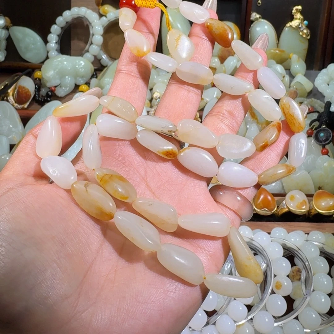 和田玉未镶嵌手链