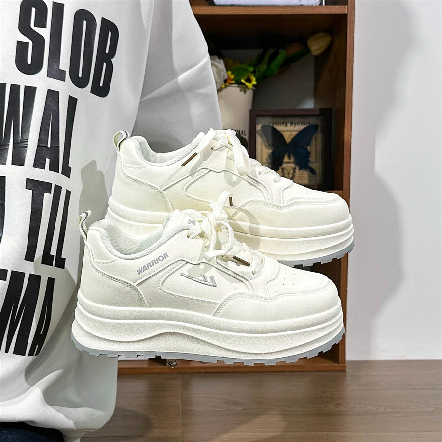 Warrior/回力学生时尚百搭小白鞋女款新款爆款厚底增高运动鞋女鞋