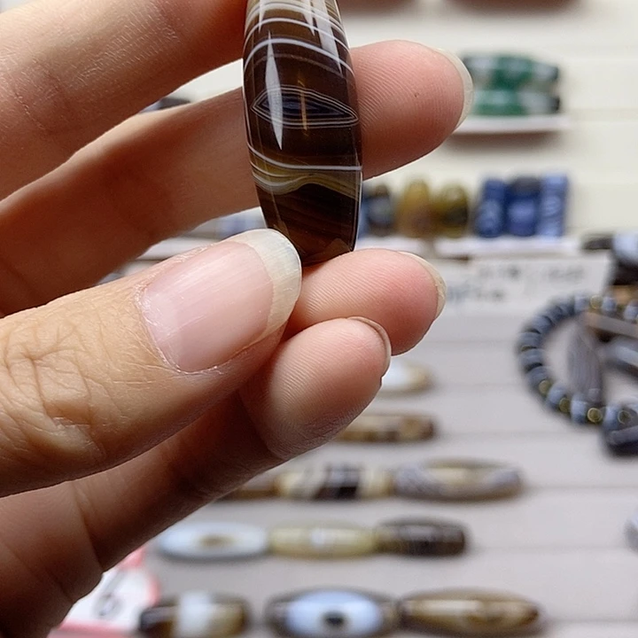 金***生玛瑙/玉髓未镶嵌颈饰