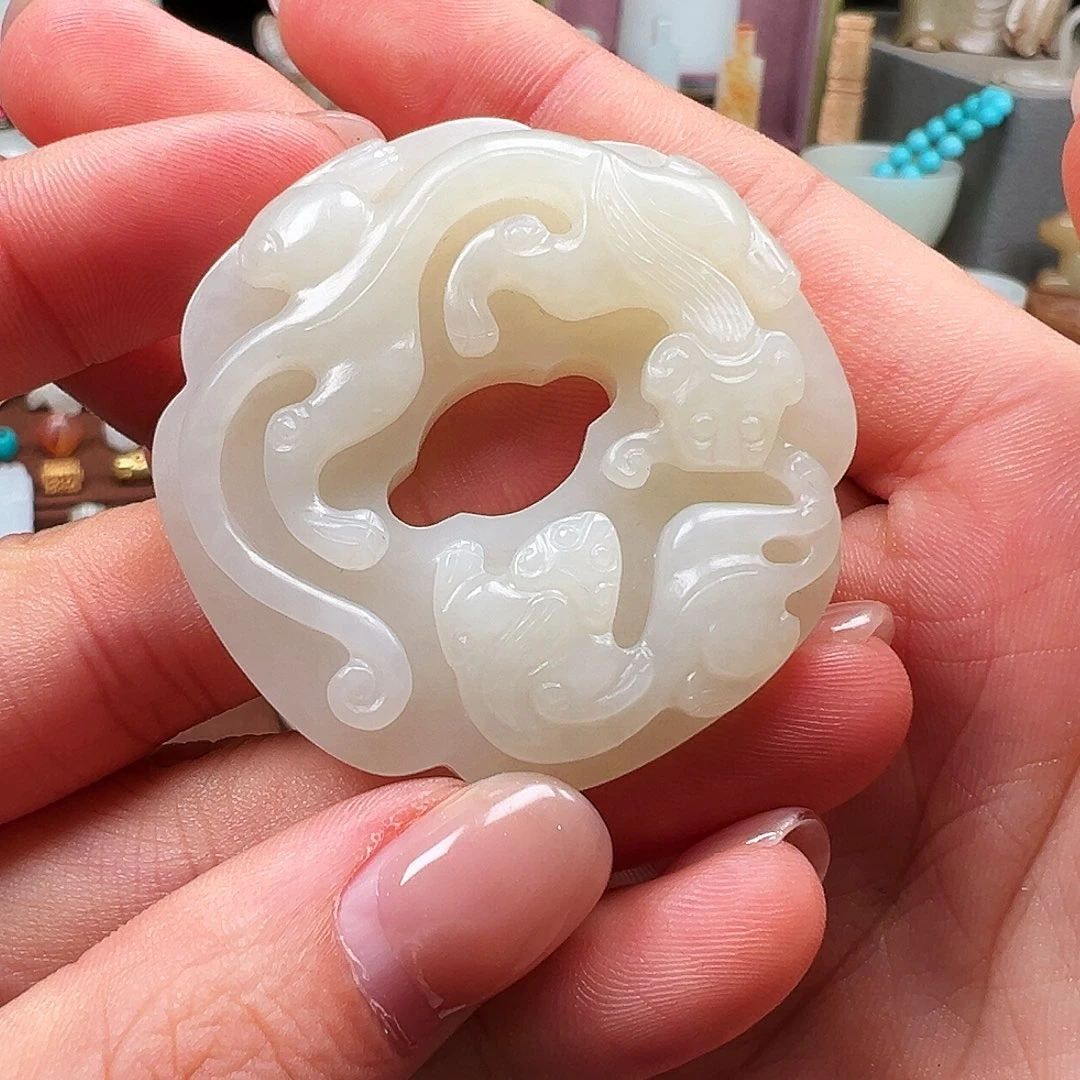 颈饰未镶嵌和田玉