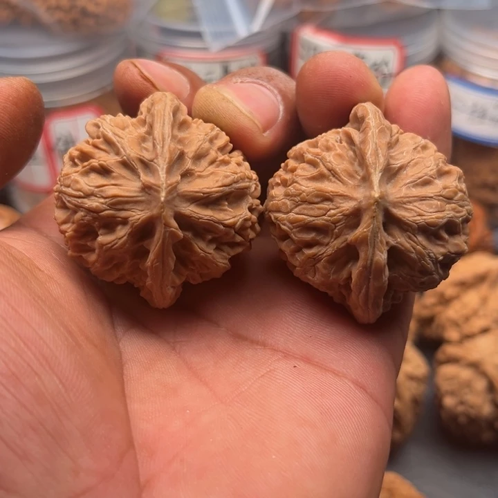 把件文玩核桃宫灯42