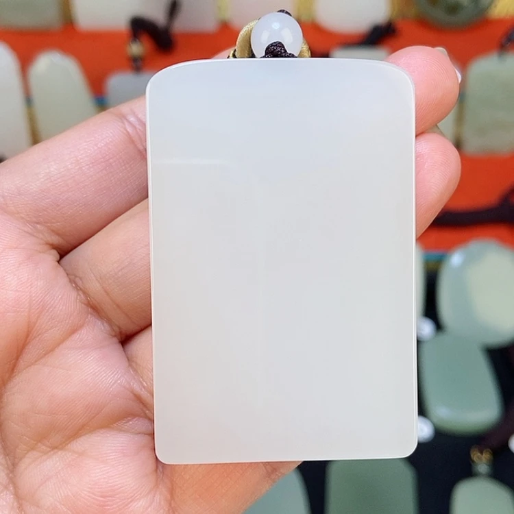 【闪购商品】颈饰未镶嵌和田玉