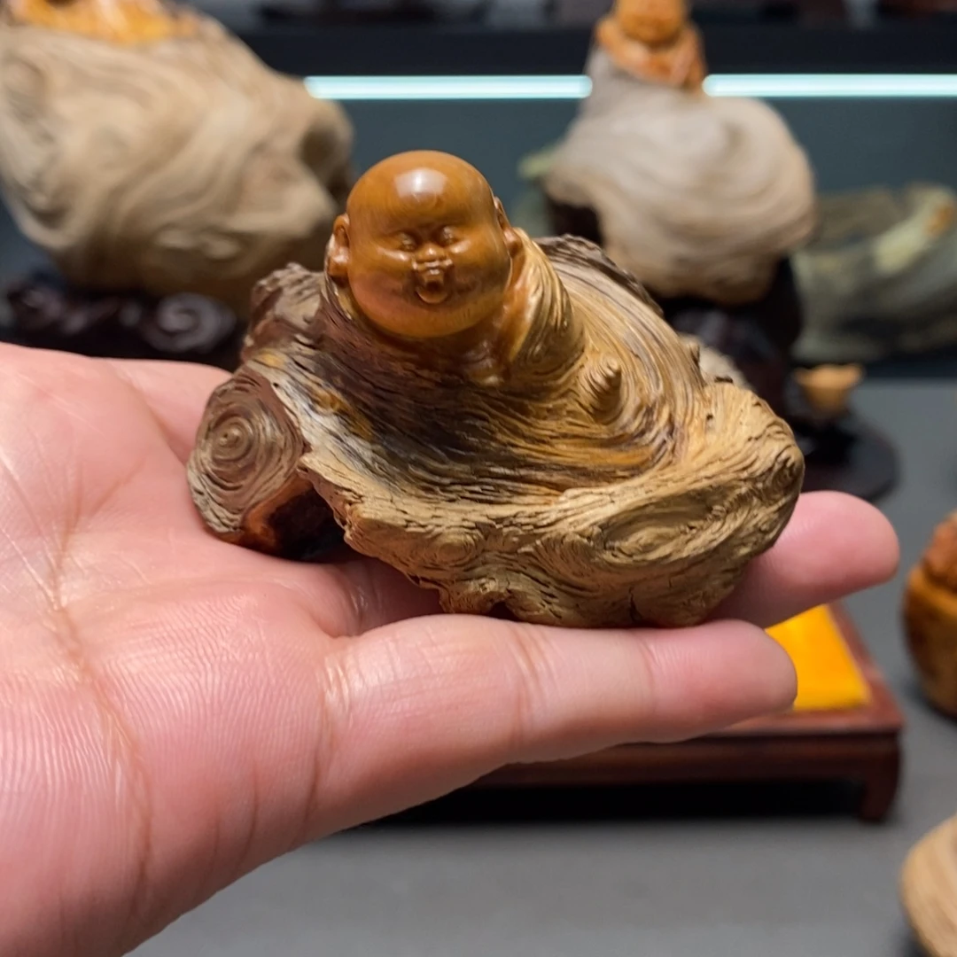 松木崖松根雕作品