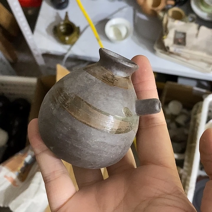 陶瓷艺术品及陶瓷壶