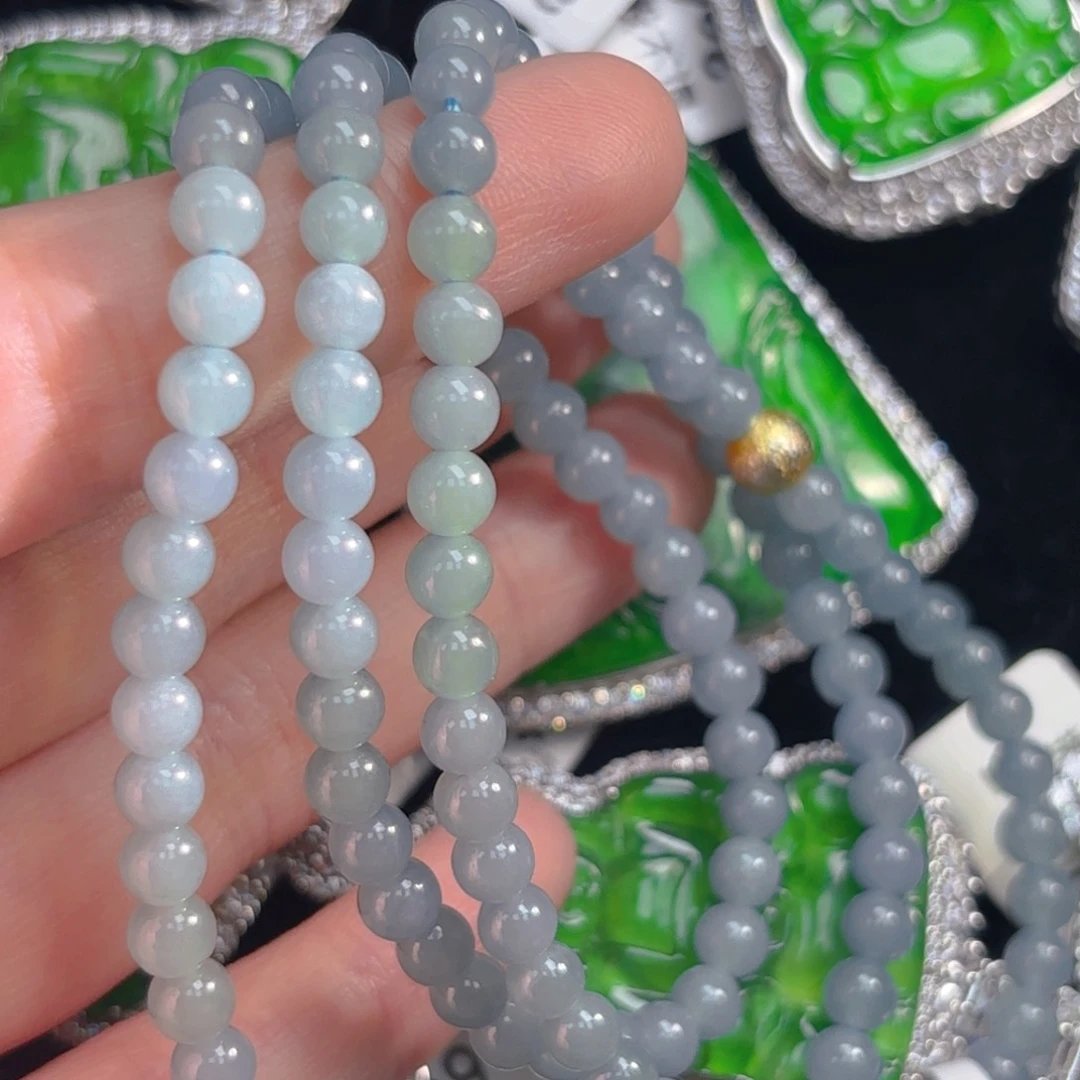 翡翠颈饰未镶嵌珠链