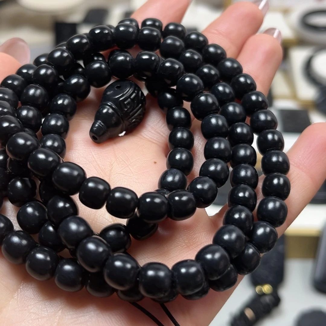 【闪购商品】和田玉（墨玉）一套卡8老型未镶嵌海*王