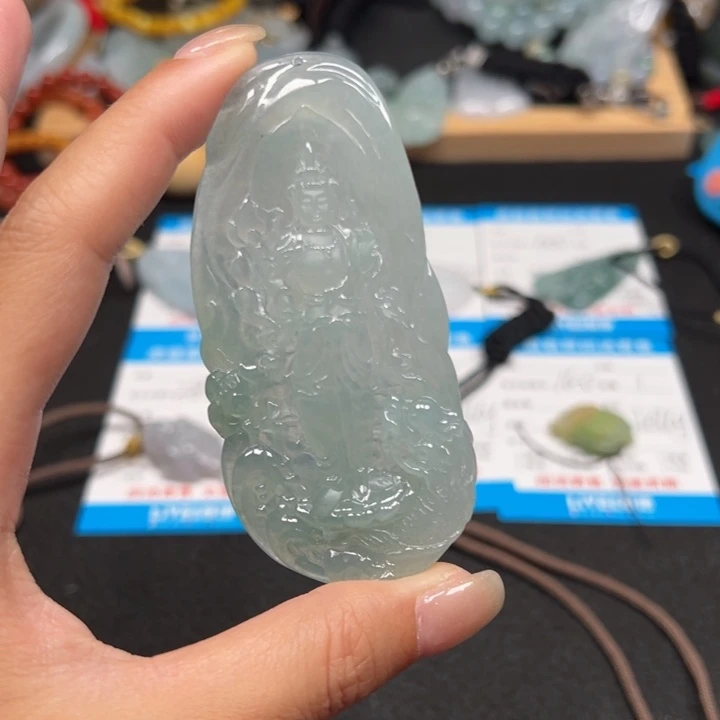 翡翠未镶嵌颈饰天然A货缅甸翡翠