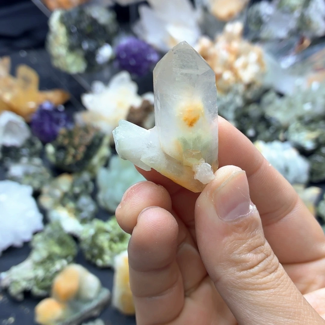 石材黄绿兔毛单晶扎花