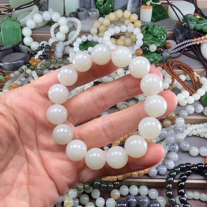 @***K和田玉未镶嵌挂件