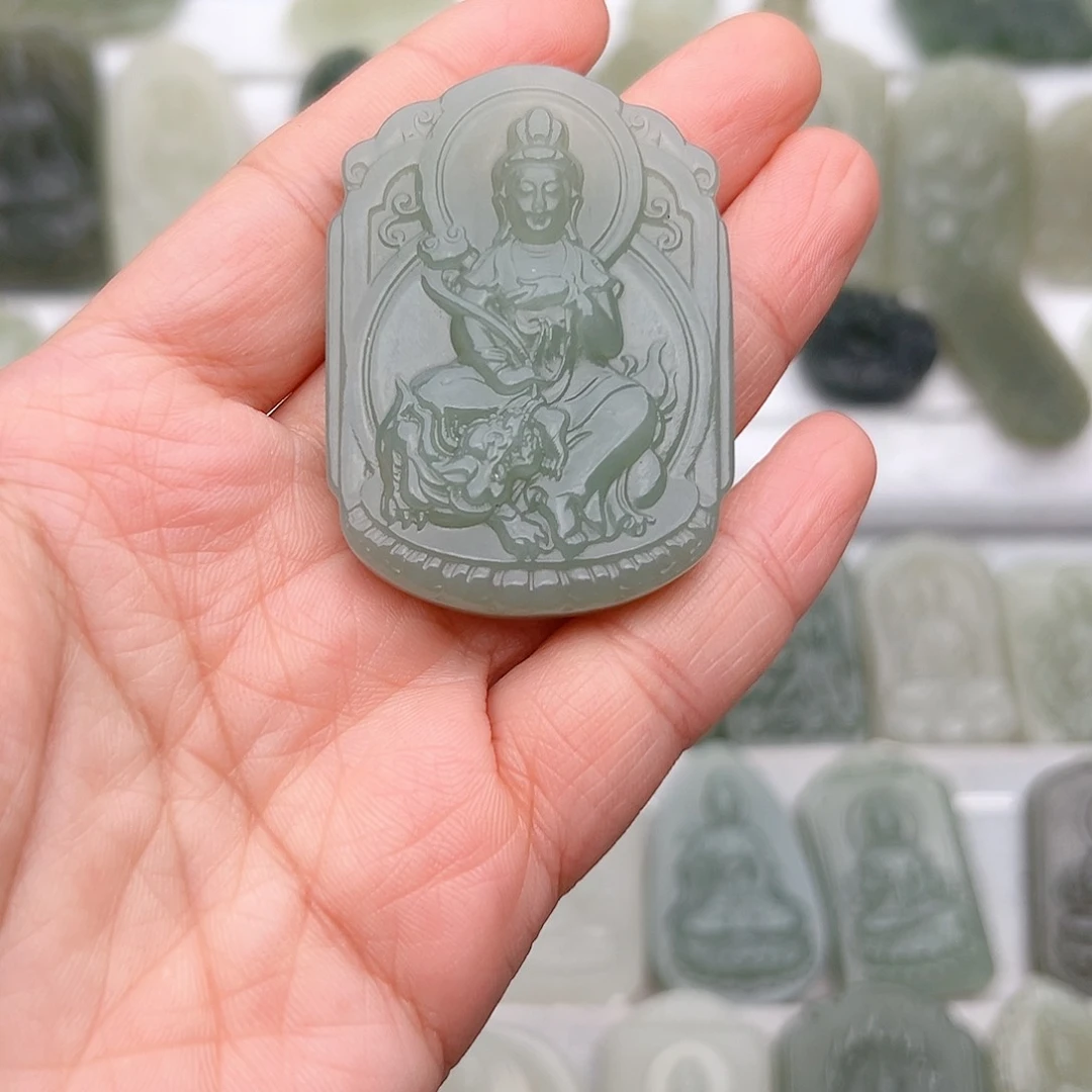 颈饰未镶嵌和田玉嘴**翘