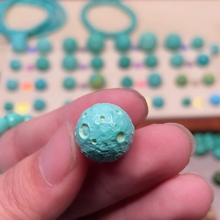 云见家匠心手工雕刻配饰，尺寸15