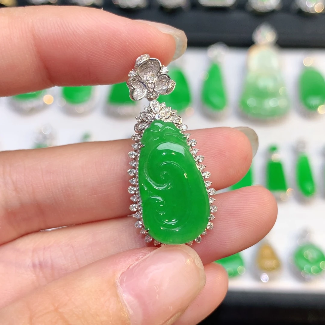 翡翠18K金镶嵌吊坠(不含链)