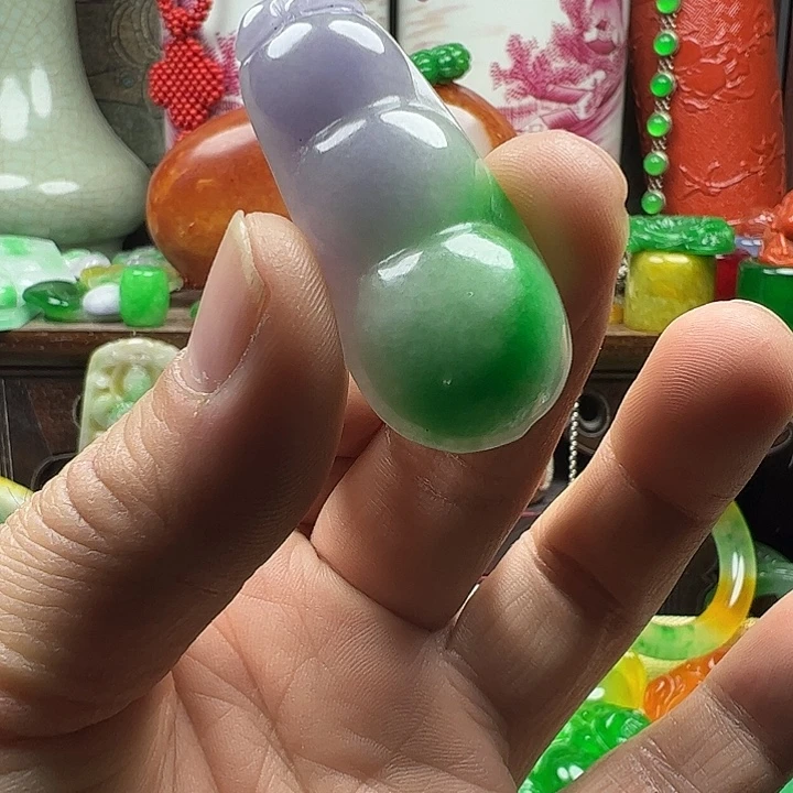 翡翠未镶嵌颈饰新号开播进来看看