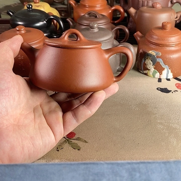茶壶段泥紫砂的微瑕