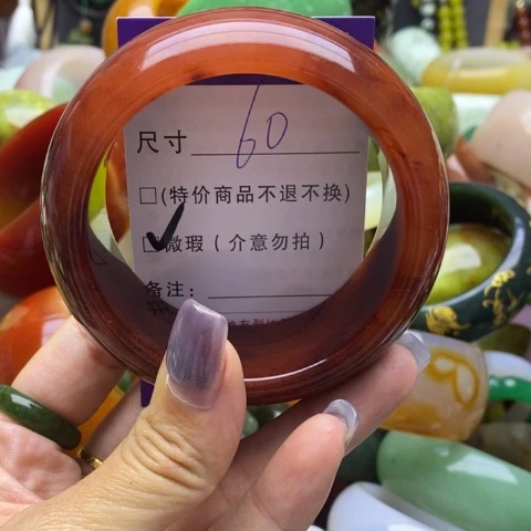 未镶嵌手镯石英质玉