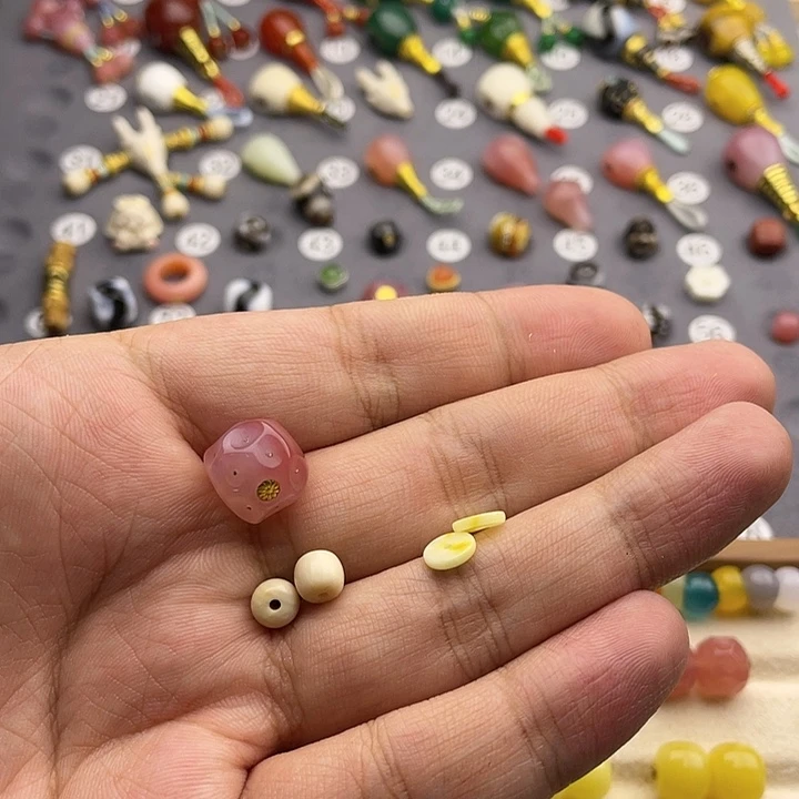 【闪购商品】玛瑙/玉髓饰品未镶嵌青****！