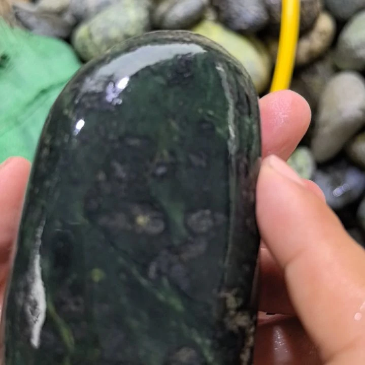 文****有机玻璃藏玉药王石原石手把件一个
