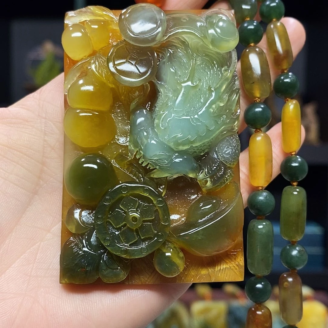 未镶嵌岫玉挂件吊坠