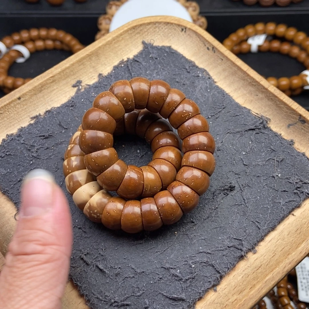 手串紫金鼠12mm大肠绕指柔