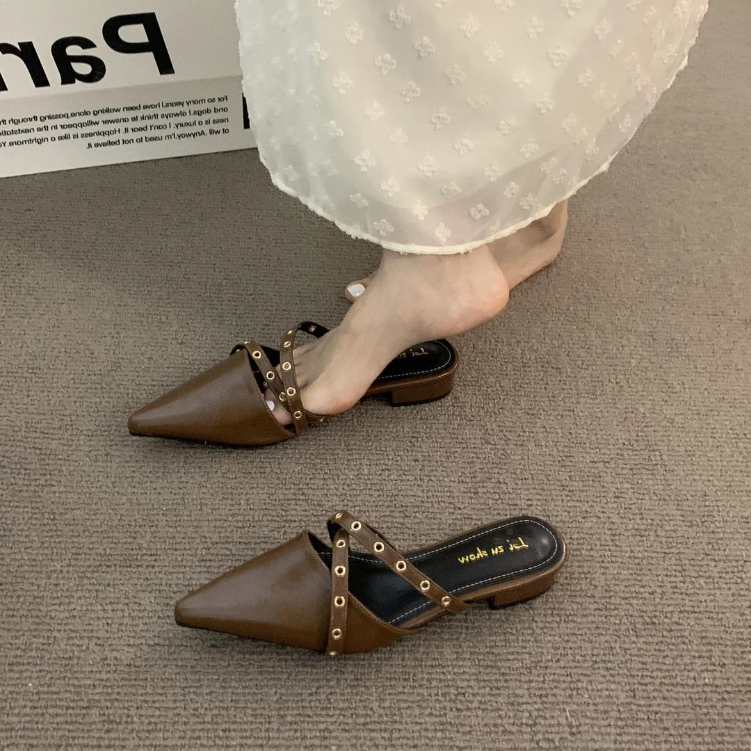 尖头法式铆钉半拖鞋女鞋外穿2025新款夏黑色单鞋子女ins潮牌百搭