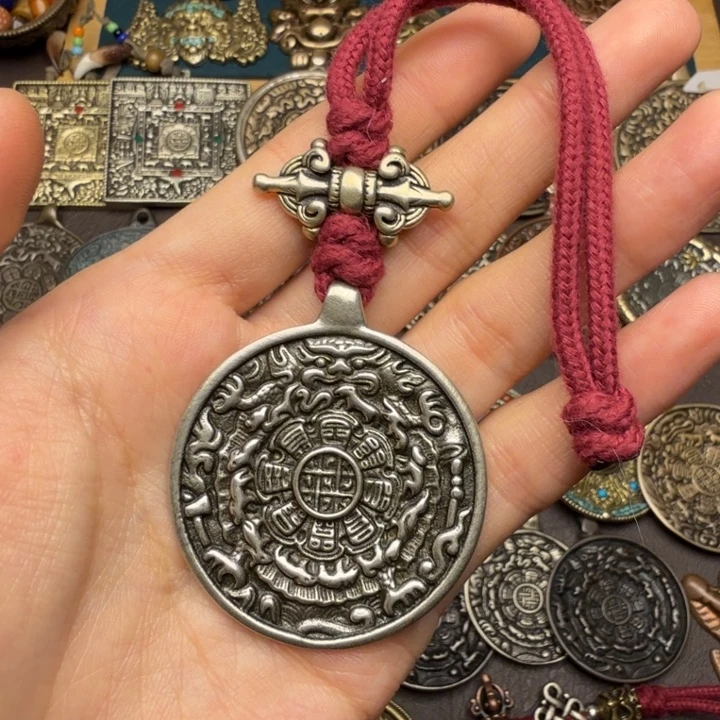 藏传文玩九宫如图