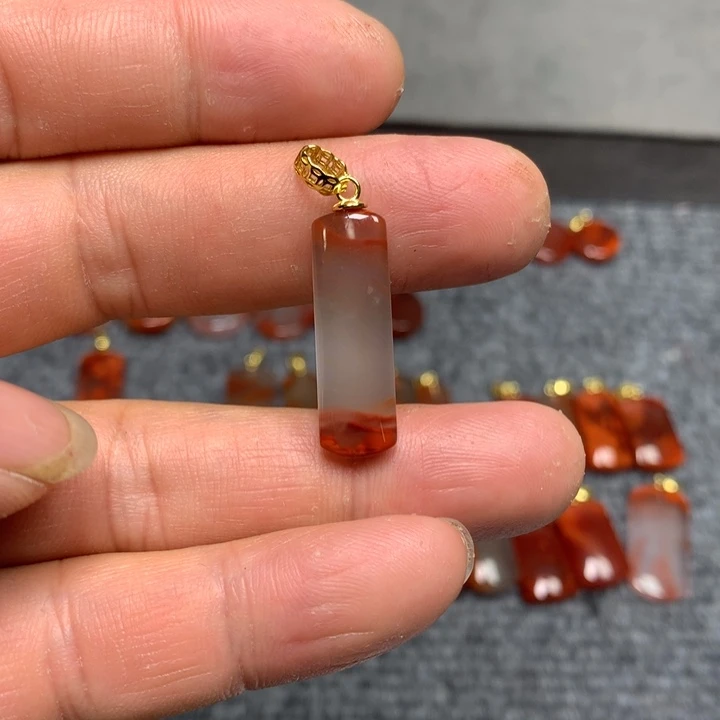 南红玛瑙吊坠(不含链)银S925镶嵌