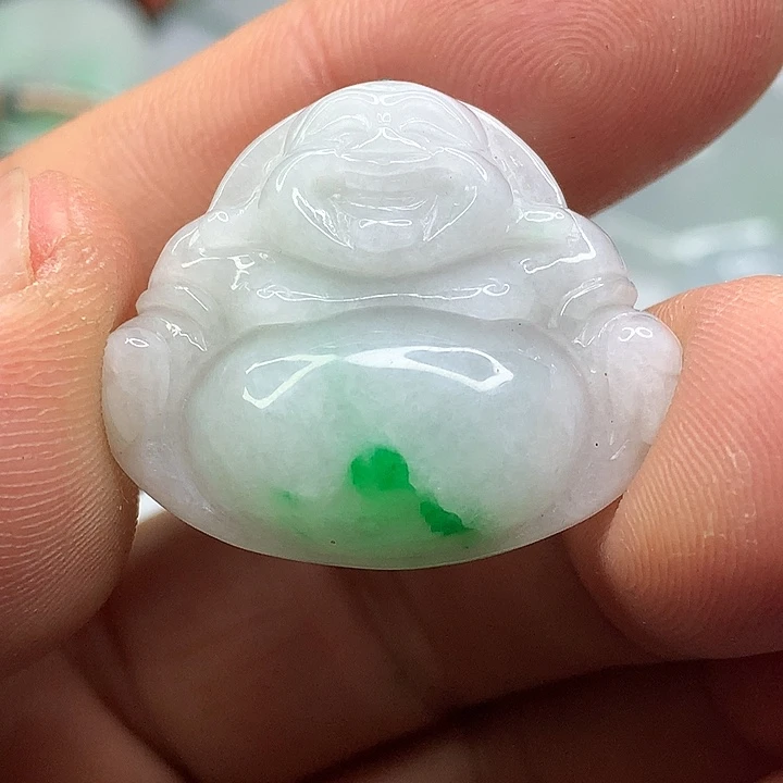 翡翠吊坠(赠链)未镶嵌草***就