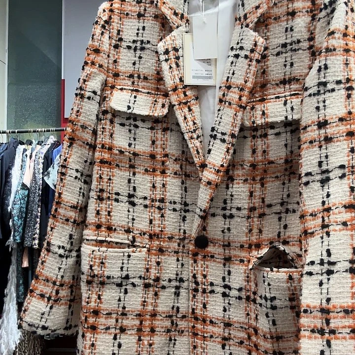 34 开个飞华军看见很好喝牛奶