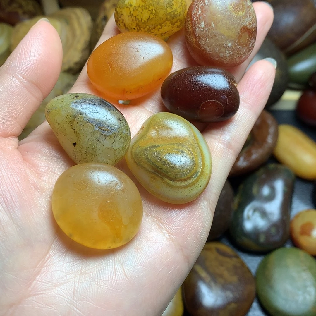 玛瑙原石挂件吊坠