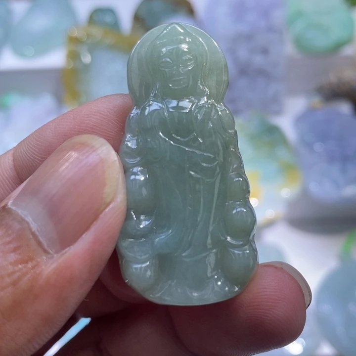 【闪购商品】翡翠未镶嵌颈饰11111111111111