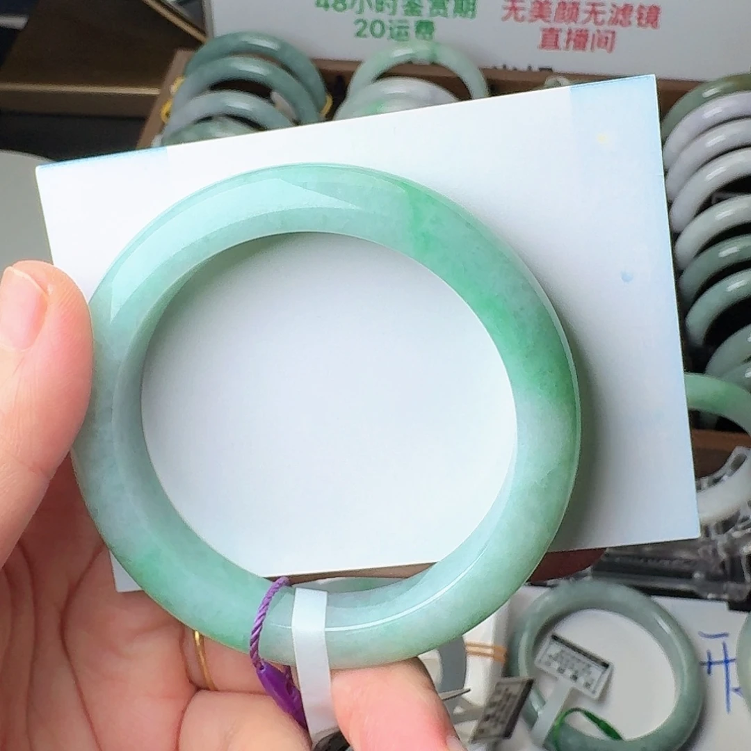 翡翠未镶嵌手镯翡翠手镯果绿色5859圈口