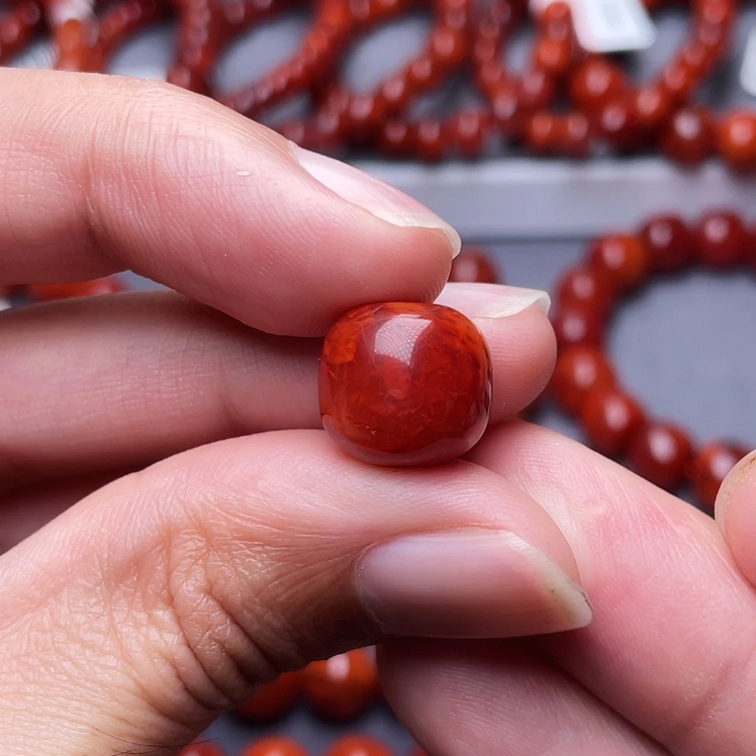 南红玛瑙未镶嵌挂件13.5mm瓦西牛血红火焰纹老型单珠