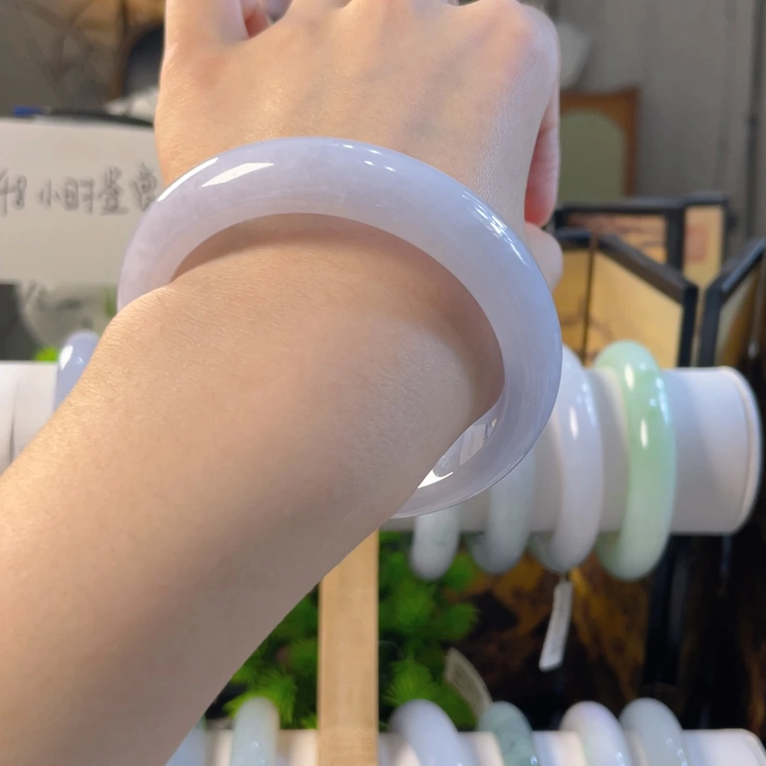 翡翠未镶嵌手镯缅甸翡翠9