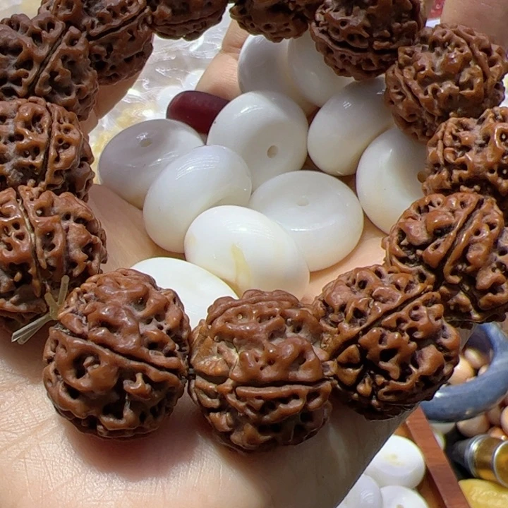 大果紫檀（缅甸花梨）大白墩子