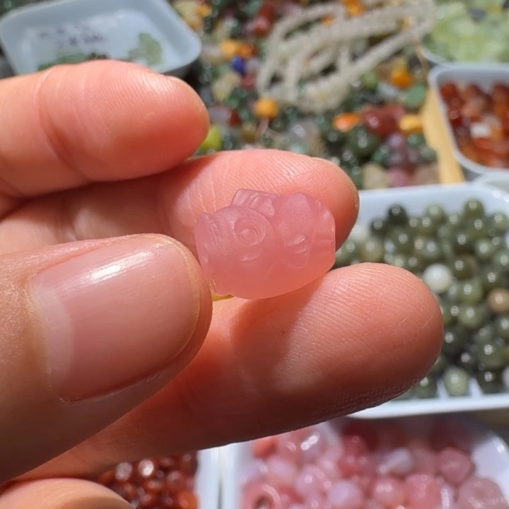 和田玉未镶嵌珠宝半成品