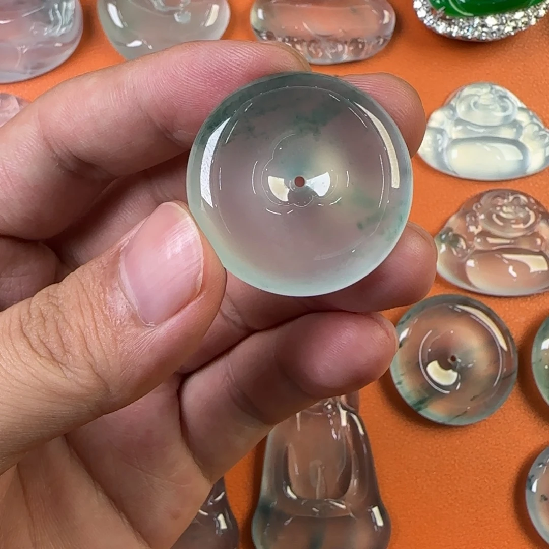 未镶嵌定制翡翠天然